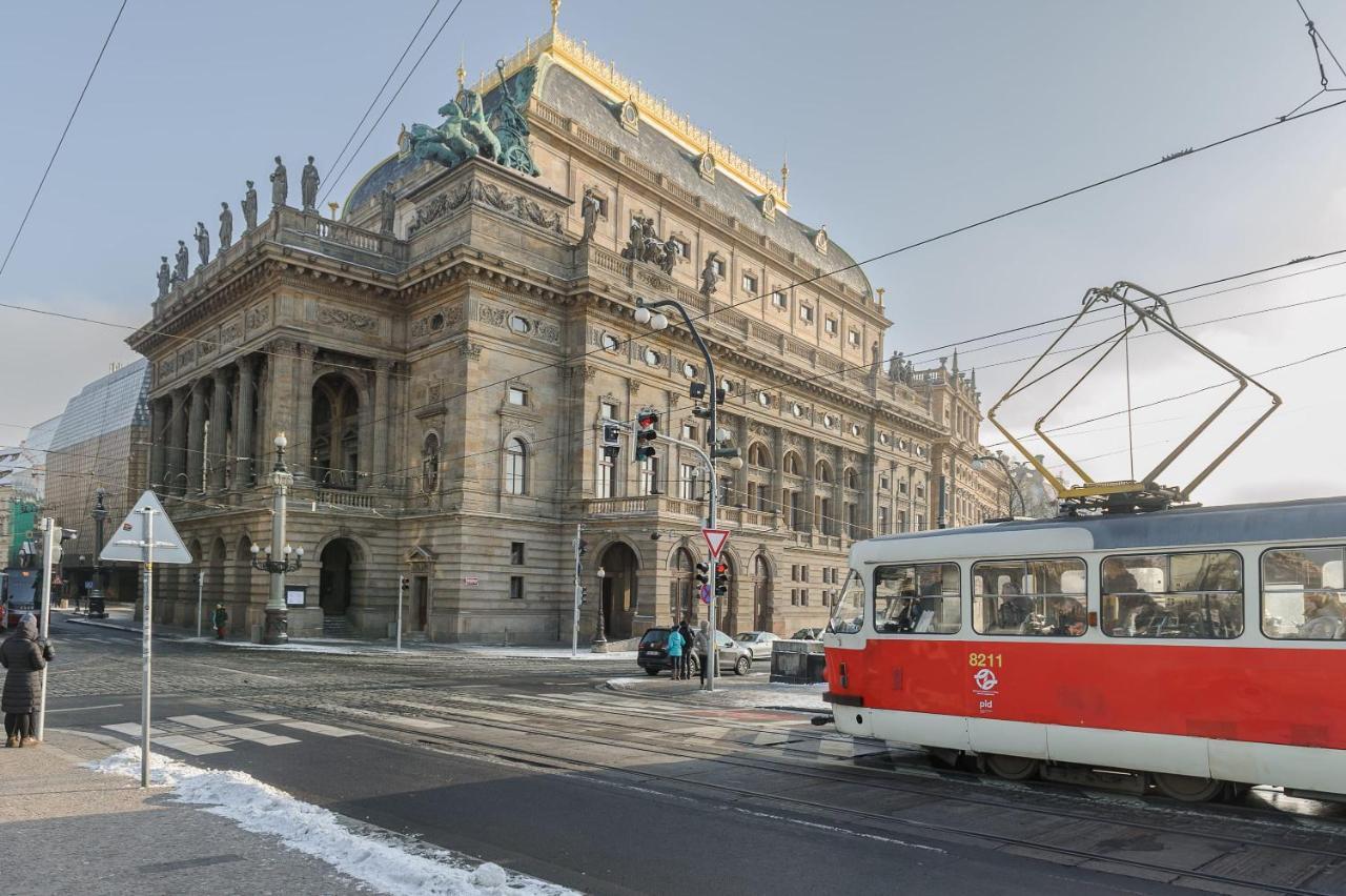 Duplex Apartment With 3 Bedrooms Praga Esterno foto